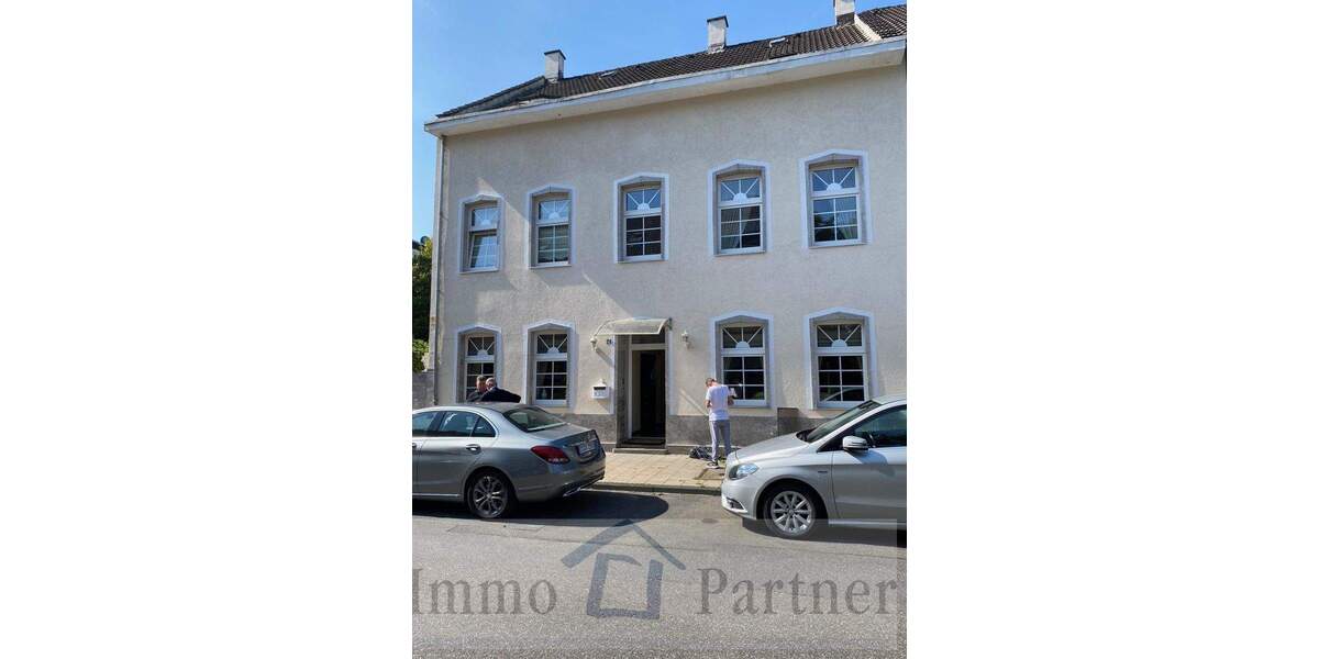 Mehrfamilienhaus, Wohnhaus Düsseldorf / Hassels Hassels - 9 Zimmer, 270 m&sup2;, 839.000&euro; | Angebot:25142511