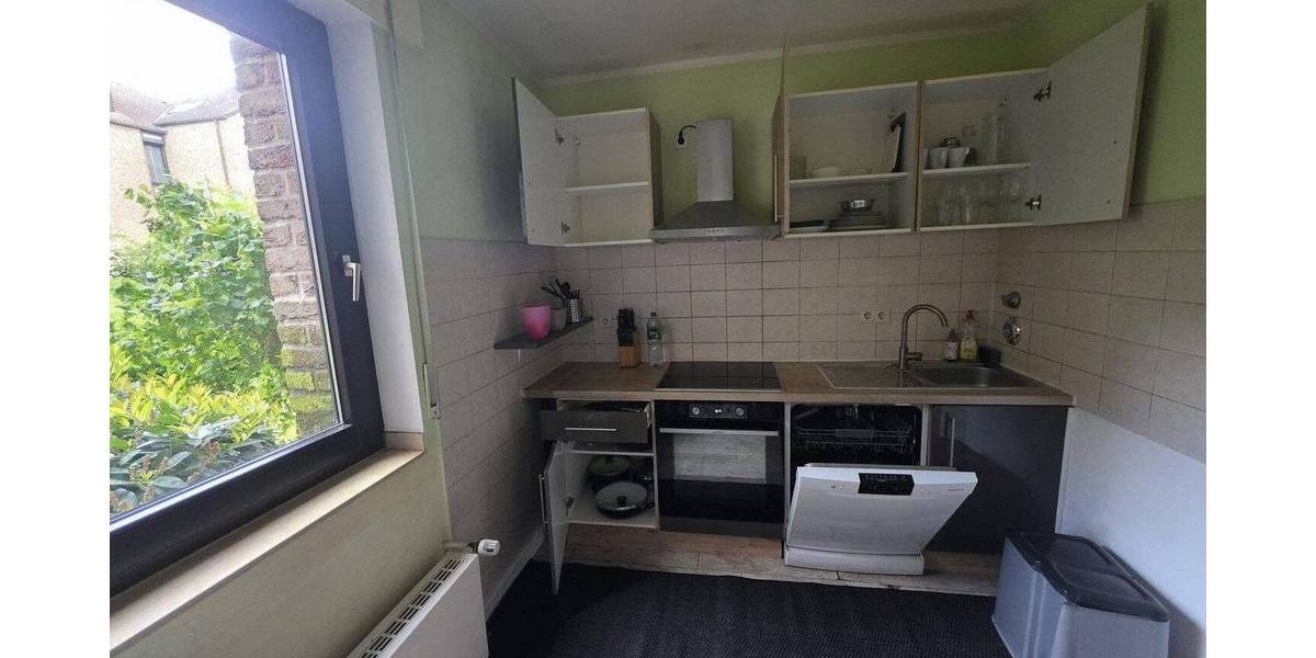 Etagenwohnung Düsseldorf Wersten - 2 Zimmer, 70 m&sup2;, 1.250&euro; | Angebot:26886504