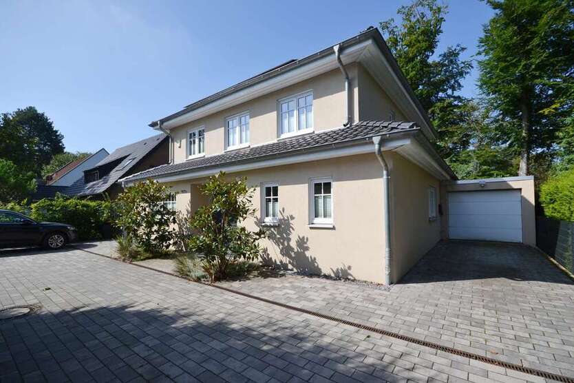 Haus zum Kaufen in Krefeld 1.395.000 € 205 m²