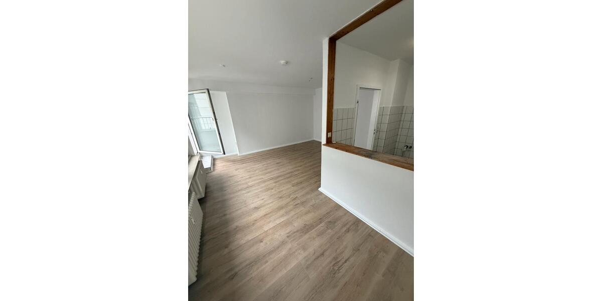 Einfamilienhaus Wuppertal Elberfeld - 2 Zimmer, 68 m&sup2;, 680&euro; | Angebot:26415589