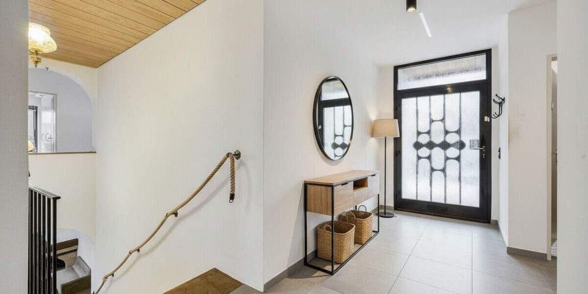 Einfamilienhaus Düsseldorf Benrath - 6 Zimmer, 168 m&sup2;, 740.000&euro; | Angebot:25141432