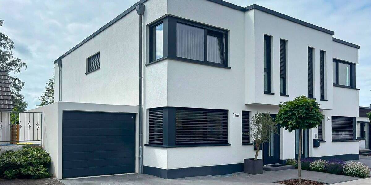 Doppelhaushälfte Neuss Reuschenberg - 4 Zimmer, 157 m&sup2;, 2.650&euro; | Angebot:26892236