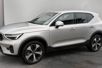 Volvo XC40 25.415 km 34.900 &euro; Mönchengladbach 41068