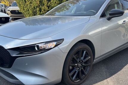 Mazda 3 52.604 km 20.880 &euro; Neuss 41464