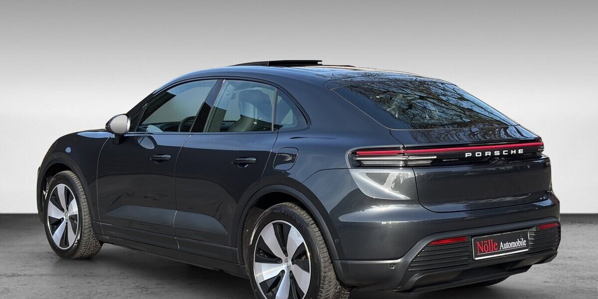 Porsche Macan 4 Bose Pano Volleder 0,25% 23.997 km 74.400 &euro; Wuppertal 42327