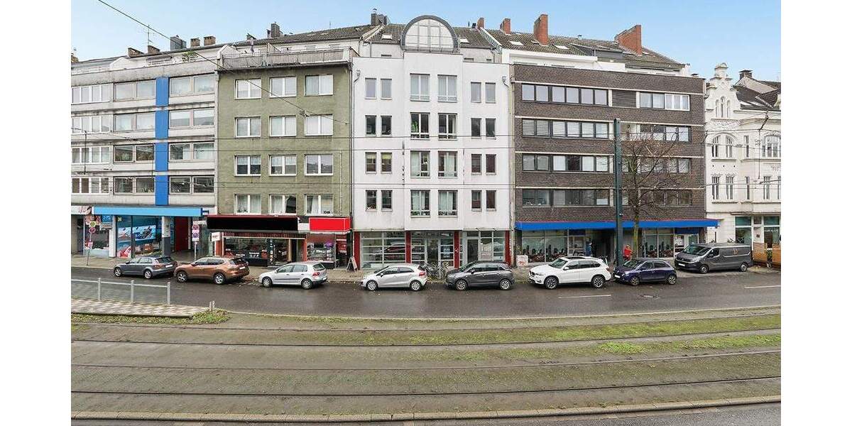 Helle Wohnung für Jung und Alt - Aufzug, barrierefrei, Balkon und Garage - mitten in der Stadt! 3 zimmer