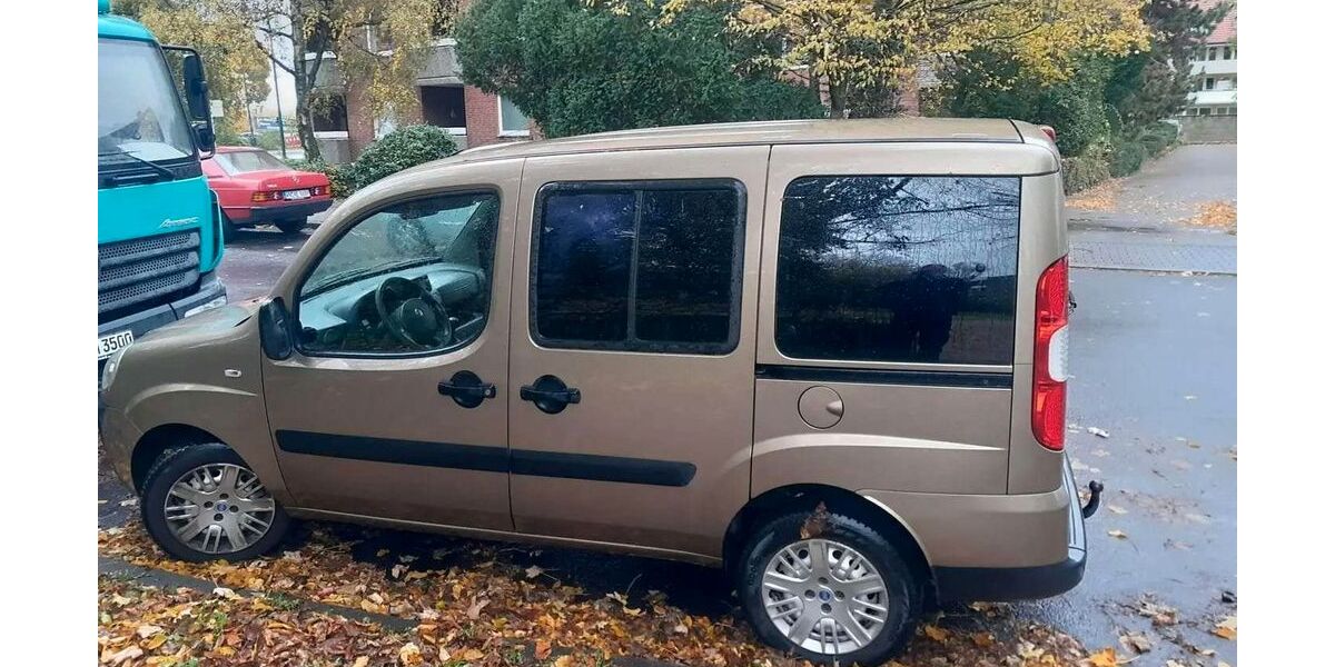 Fiat Doblo 162.417 km 3.499 &euro; Düsseldorf 40599