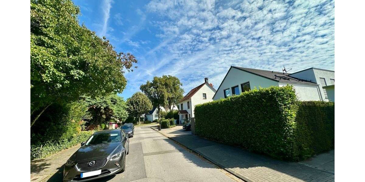 Schön aufgeteilte Eigentumswohnung in beliebter Lage von Ratingen-Hösel sucht neue Eigentümer! 3 zimmer