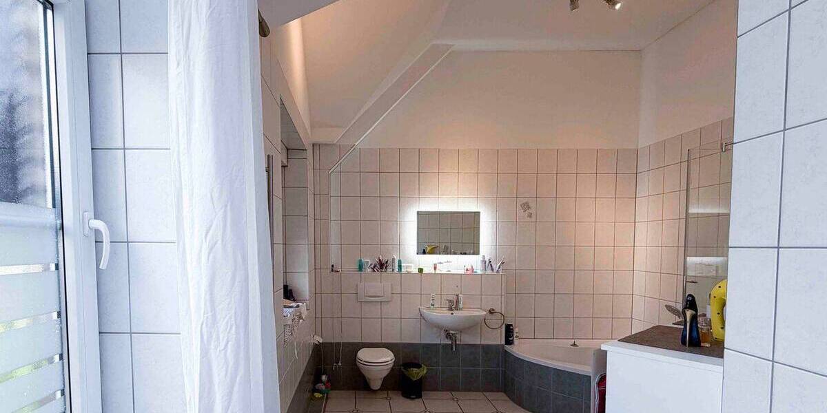 Reihenmittelhaus Bergheim Rheidt - 4 Zimmer, 147 m&sup2;, 399.000&euro; | Angebot:26411139