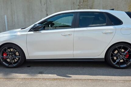 Hyundai i30 27.400 km 30.900 &euro; Mönchengladbach 41061