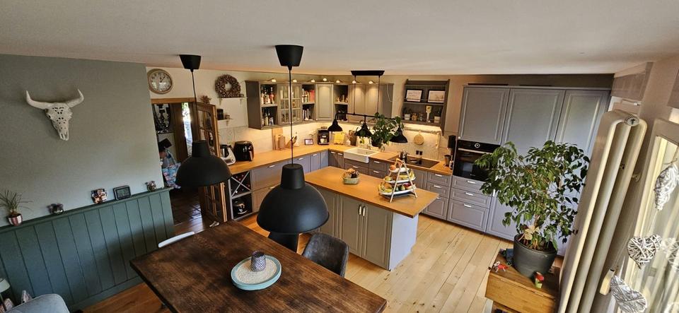 Provisionsfrei Doppelhaushälfte, Südstadt, vielseitig nutzbar 5 zimmer