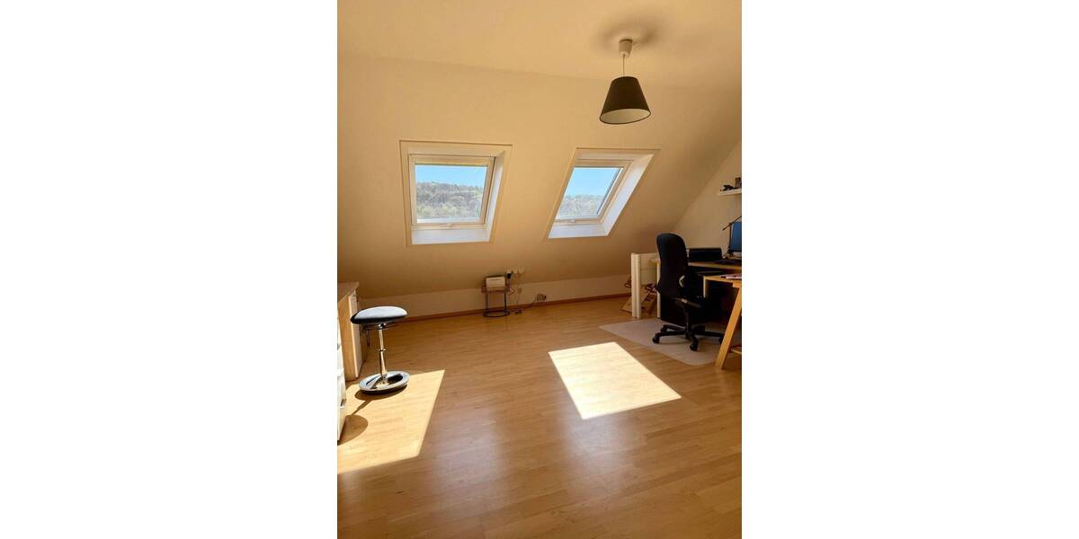 Reihenmittelhaus Remscheid Nord - 5 Zimmer, 146 m&sup2;, 385.000&euro; | Angebot:26080132