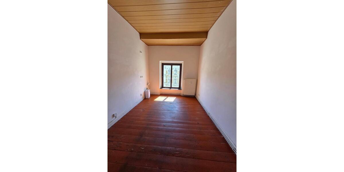 Dachgeschoßwohnung Wuppertal Arrenberg - 2 Zimmer, 62 m&sup2;, 600&euro; | Angebot:26453781