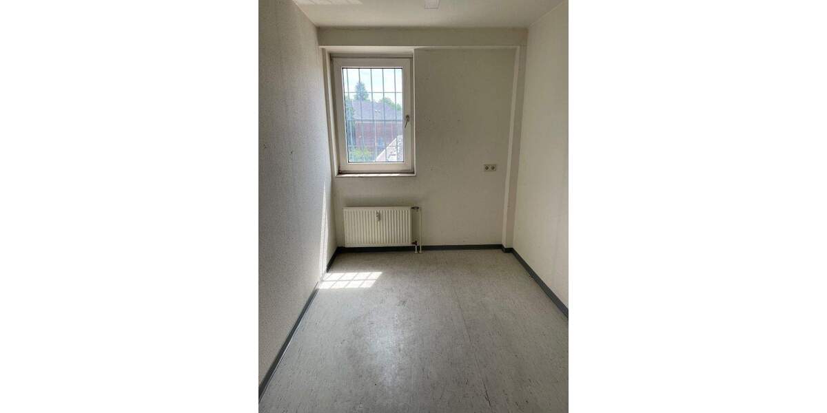 Gewerbeobjekt Krefeld Kempener Feld/Baakeshof - 2.580&euro; | Angebot:25801981