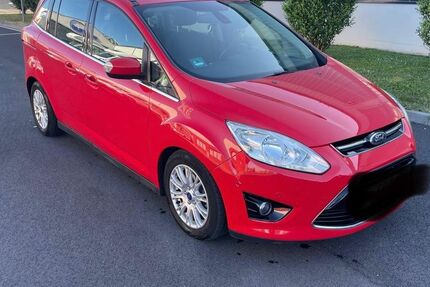 Ford Grand C-Max 151.600 km 4.990 &euro; Düsseldorf 40599