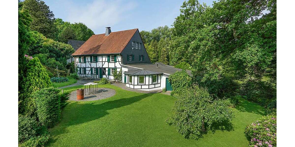 Einfamilienhaus Düsseldorf / Hubbelrath Hubbelrath - 10 Zimmer, 315 m&sup2;, 3.000.000&euro; | Angebot:27141079