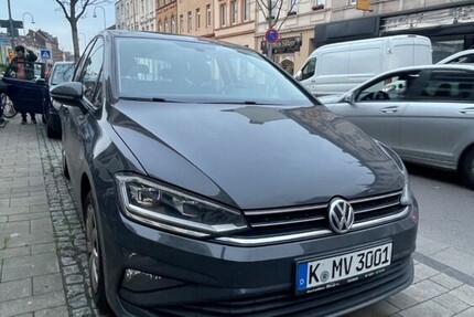 VW Golf Sportsvan 184.235 km 10.500 € Köln 50667