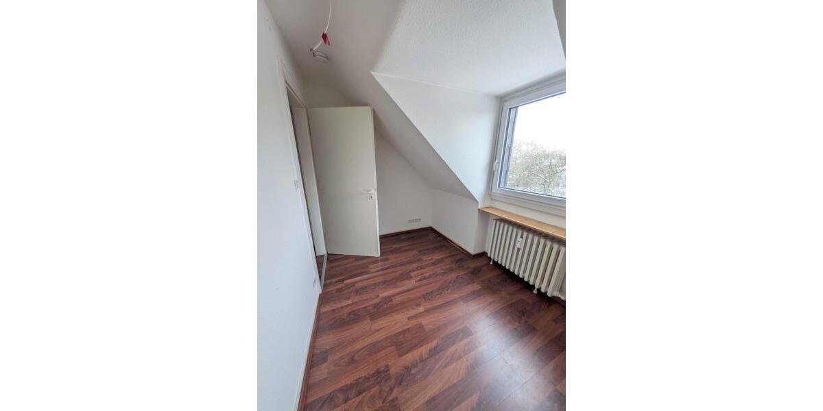 Sanierte 2,5-Zimmer Wohnung in Düsseldorf-Derendorf 2.5 zimmer