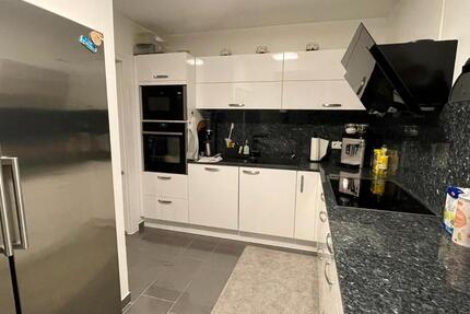 Wohnung Grevenbroich - 3 Zimmer, 90 m&sup2;, 1.199&euro; | Angebot:26424555