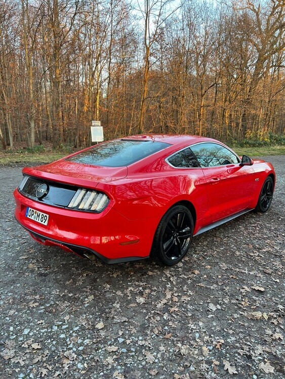 Ford Mustang 100.700 km 32.499 € Ratingen 40878