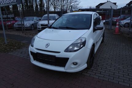 Renault Clio 196.000 km 2.990 &euro; Duisburg 47249