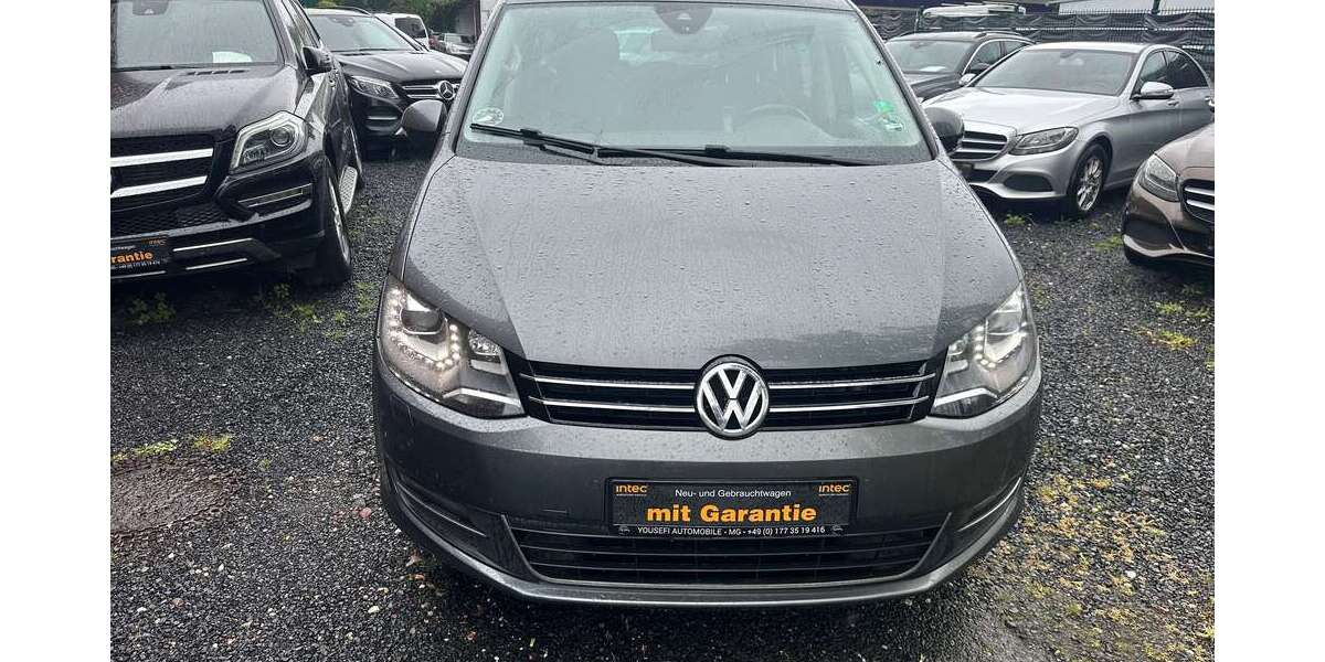 VW Sharan 226.476 km 9.800 &euro; Mönchengladbach 41063