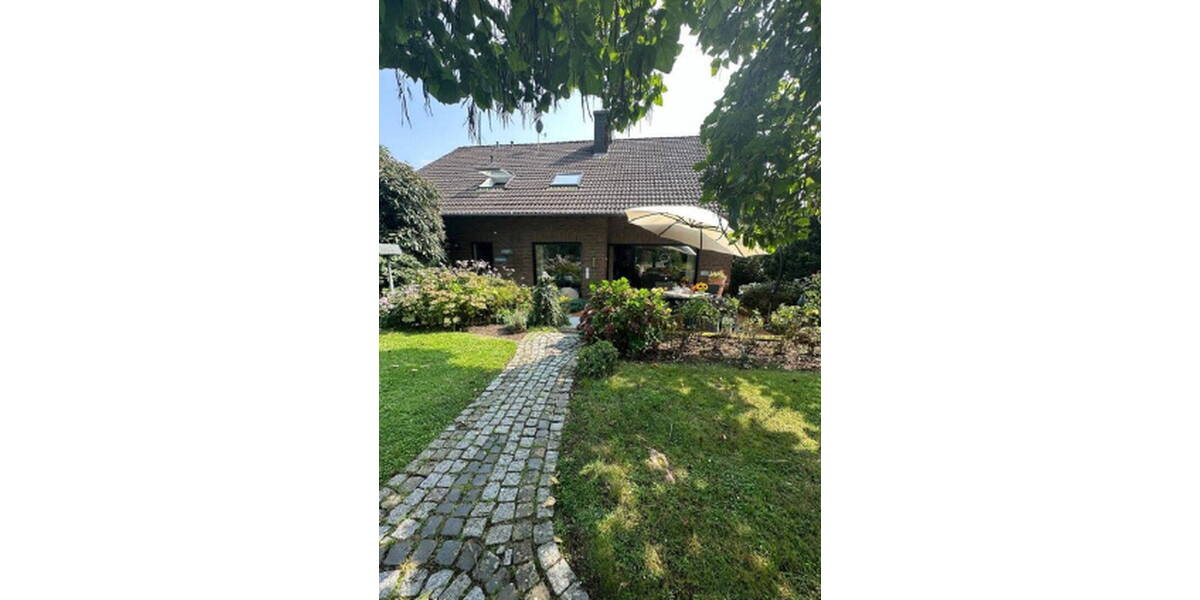 Mehrfamilienhaus, Wohnhaus Viersen Ummer - 8 Zimmer, 255 m&sup2;, 870.000&euro; | Angebot:26550556