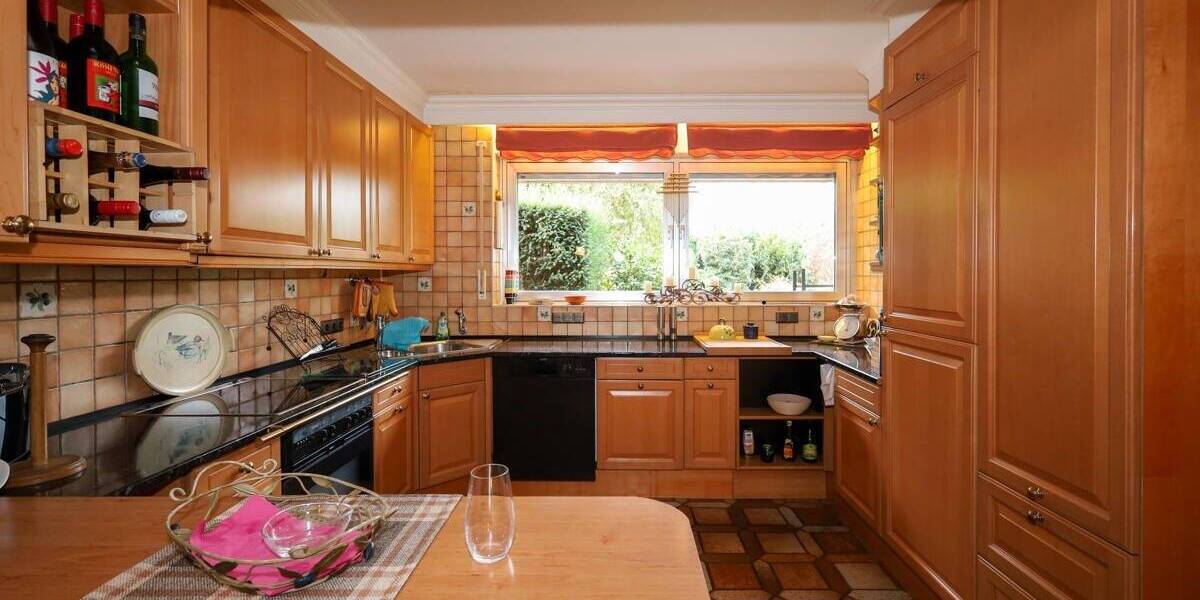 Citynah wohnen - zeitlos elegant, großzügig, offen gestaltet. 7 zimmer