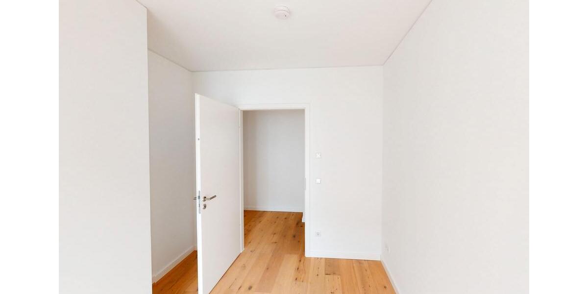 Dachgeschoßwohnung Düsseldorf Stadtbezirk 3 - 4 Zimmer, 107 m&sup2;, 2.070&euro; | Angebot:25803940