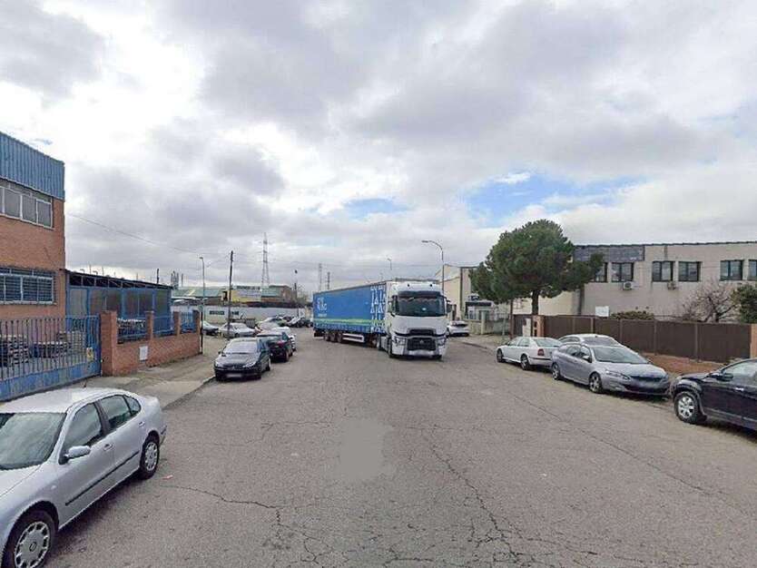 Grundstück in Mejorada del Campo 100.000 € 81 m²