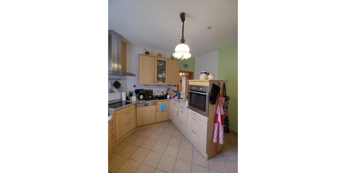 Etagenwohnung Neuss Gnadental - 4 Zimmer, 107 m&sup2;, 2.100&euro; | Angebot:26428285