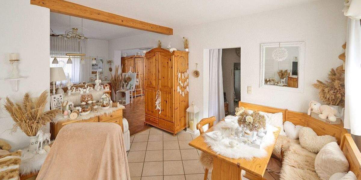 Vermietetes Einfamilienhaus in Moers-Mitte! 3 zimmer