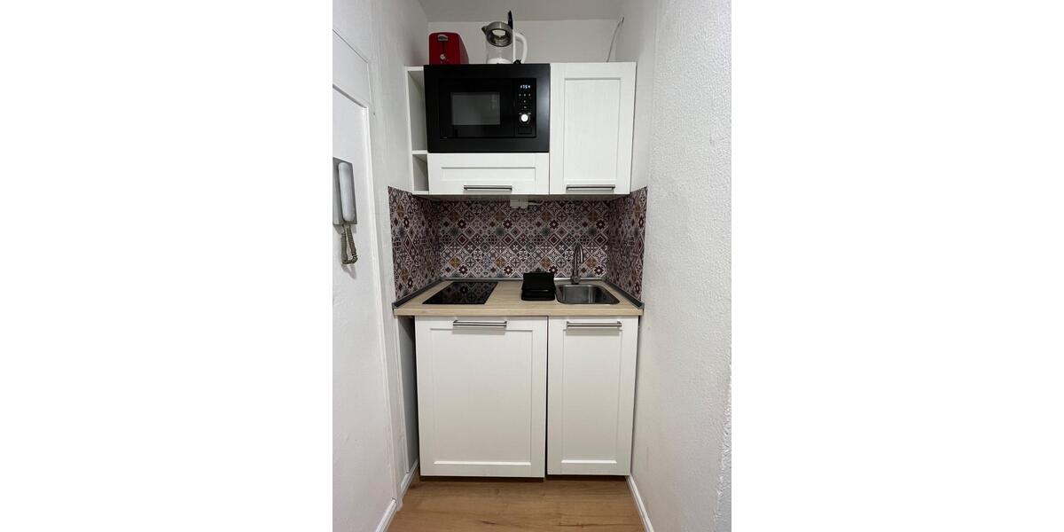 Erdgeschoßwohnung Düsseldorf Oberbilk - 1 Zimmer, 28 m&sup2;, 545&euro; | Angebot:26104536