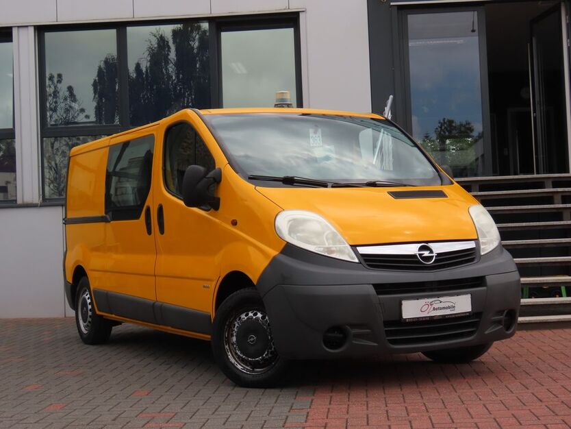 Opel Vivaro 144.152 km 8.900 € Neuss 41469