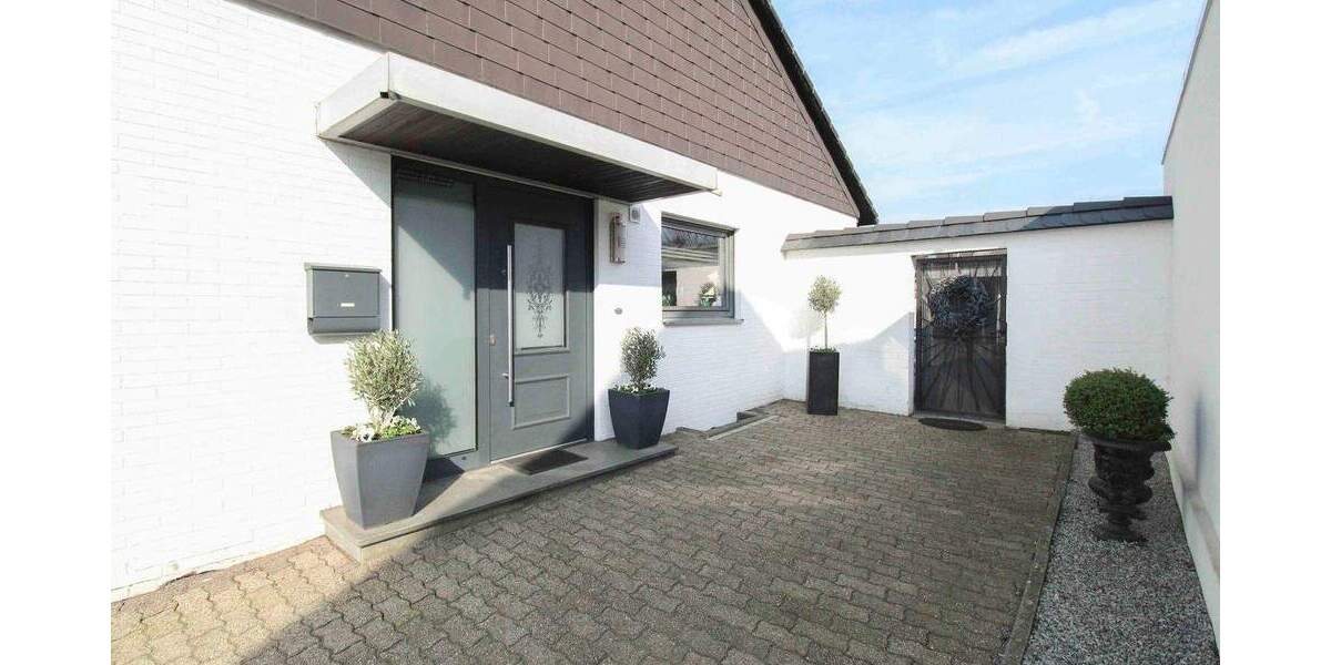 Einfamilienhaus Moers Scherpenberg - 4 Zimmer, 113 m&sup2;, 469.000&euro; | Angebot:25737922