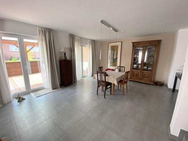 Einfamilienhaus Kaarst - 7.5 Zimmer, 241 m&sup2;, 2.900&euro; | Angebot:26144766