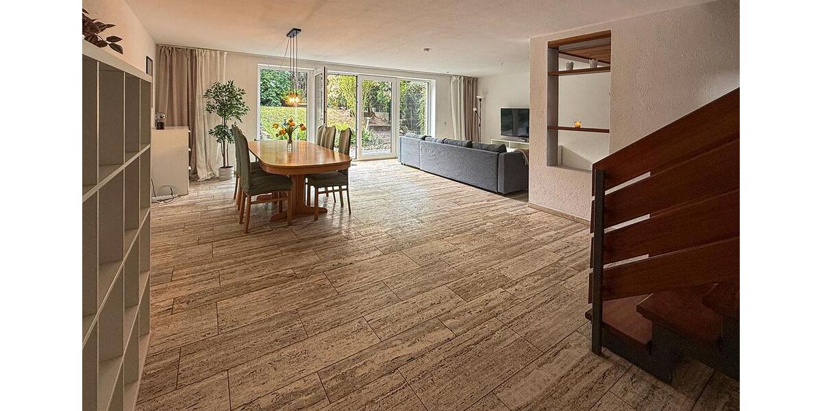 Bungalow Köln Heimersdorf - 4 Zimmer, 155 m&sup2;, 2.400&euro; | Angebot:26581636