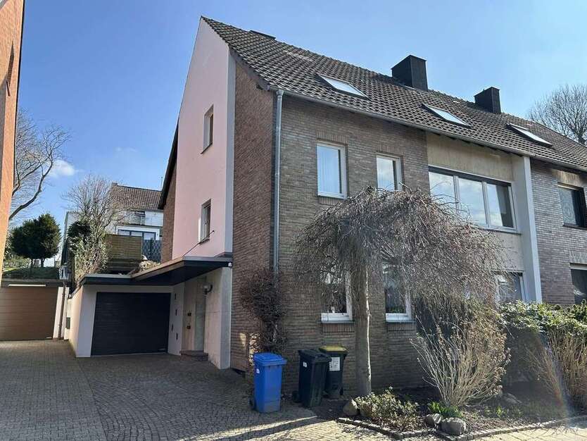 Haus zum Kaufen in Mönchengladbach 389.000 € 170 m²