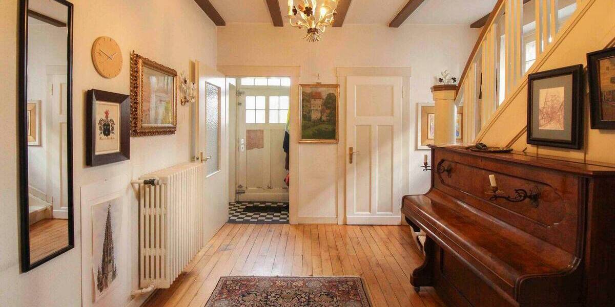 Einfamilienhaus Neukirchen-Vluyn Neukirchen - 7 Zimmer, 133 m&sup2;, 330.000&euro; | Angebot:26841699