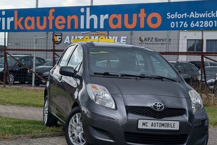 Toyota Yaris 212.000 km 2.499 &euro; Kempen 47906
