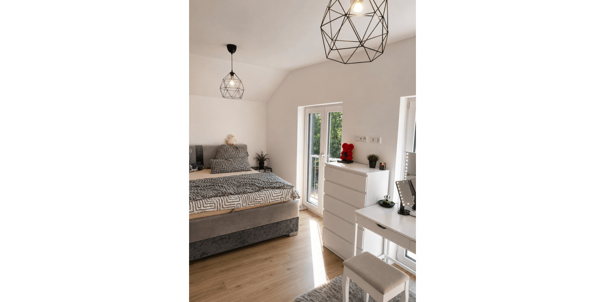 Reihenmittelhaus Neuss Rosellen - 4 Zimmer, 122 m&sup2;, 695.000&euro; | Angebot:26863332