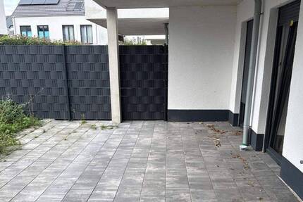 Wohnung Kaarst Vorst - 3 Zimmer, 138 m&sup2;, 2.070&euro; | Angebot:26881290