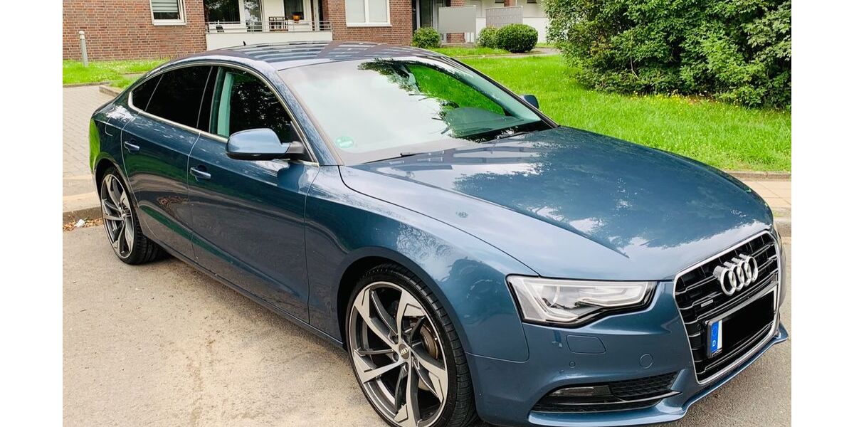Audi A5 178.000 km 16.000 &euro; Düsseldorf 40591