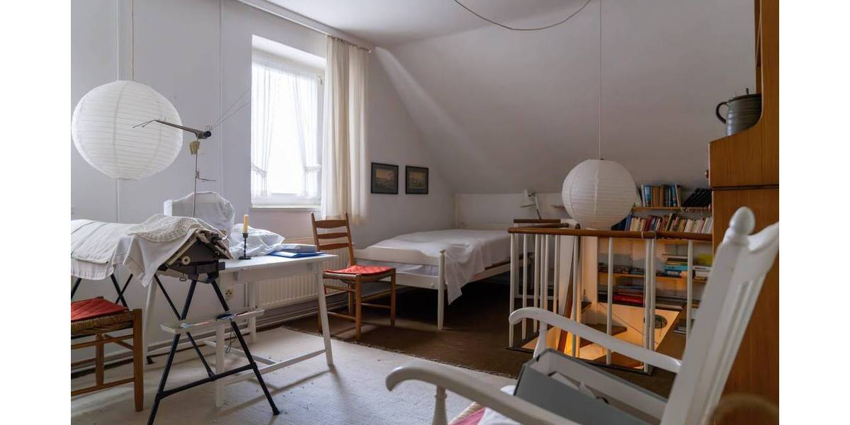 Ein- bis Zweifamilienhaus 7 zimmer