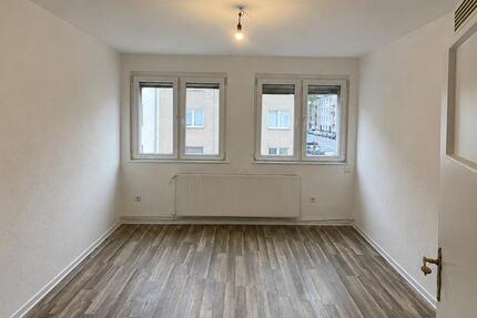 Wohnung Krefeld Cracau - 2 Zimmer, 52 m&sup2;, 110.000&euro; | Angebot:27286831