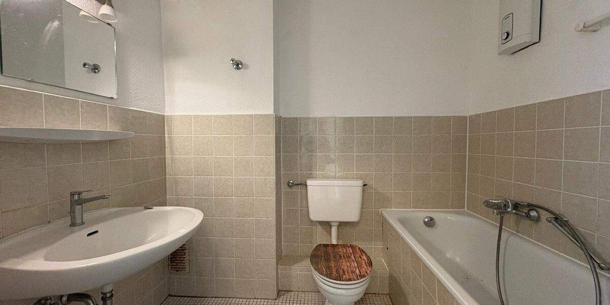 Etagenwohnung Düsseldorf / Unterbach Unterbach - 3 Zimmer, 76 m&sup2;, 249.000&euro; | Angebot:25413214