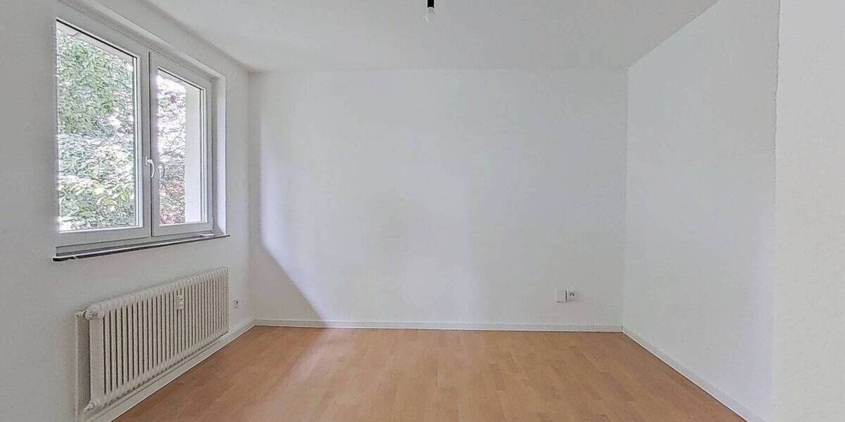 Etagenwohnung Solingen Solingen-Mitte - 2 Zimmer, 36 m&sup2;, 449&euro; | Angebot:26891623