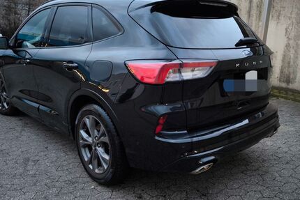 Ford Kuga 71.000 km 19.900 &euro; Haan 42781