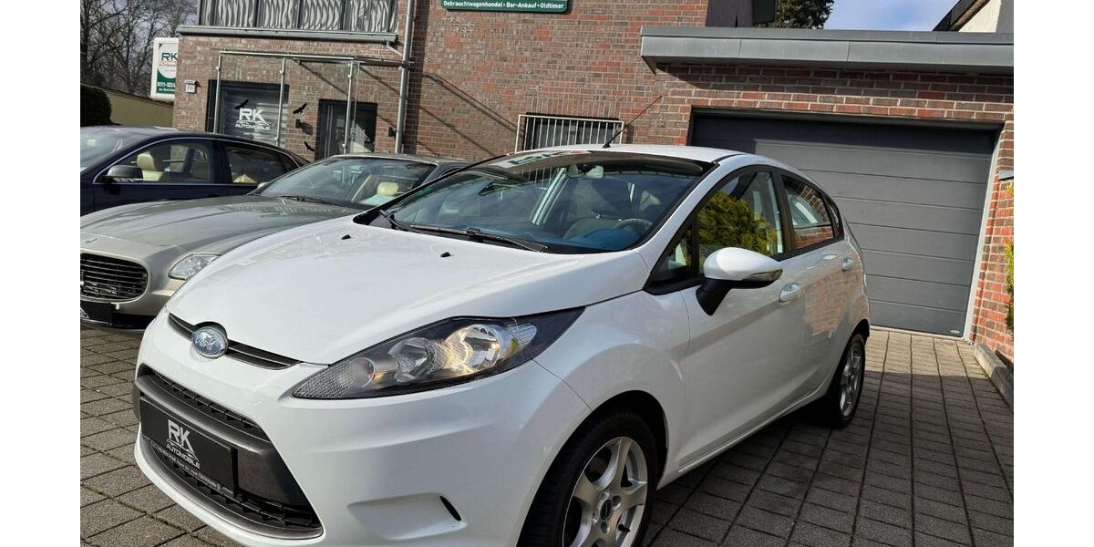 Ford Fiesta 158.000 km 3.750 &euro; Solingen 42651