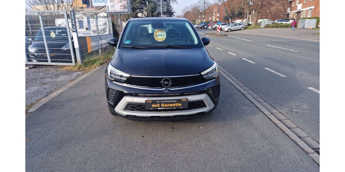 Opel Crossland (X) 50.803 km 15.900 &euro; Düsseldorf 40549